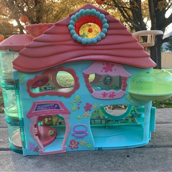 Hasbro Toys Hasbro Biggest Littlest Pet Shop Playset 205 Poshmark